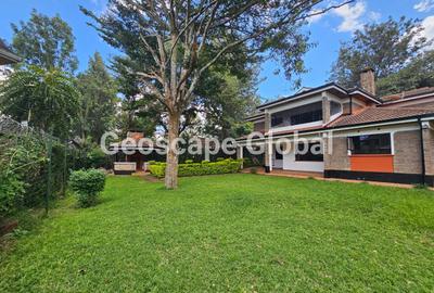 4 Bed House with En Suite in Runda