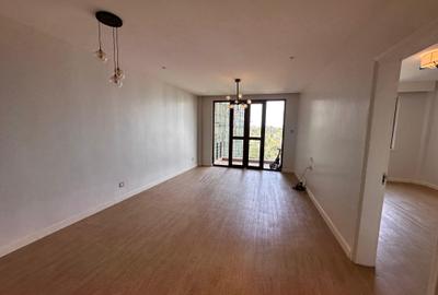 1 Bed Apartment with En Suite in Riverside