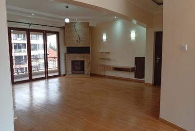 3 Bed Apartment with En Suite in Kilimani - 3