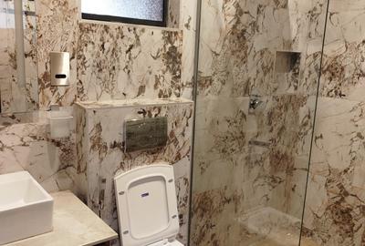 2 Bed Apartment with En Suite in Brookside - 3