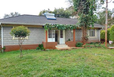 2 Bed House with En Suite at Karen