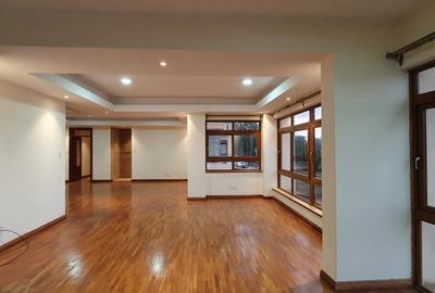 3 Bed Apartment with En Suite in General Mathenge - 2