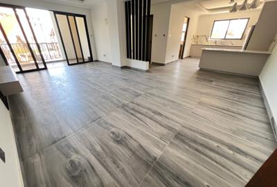 1 Bed Apartment with En Suite at Brookside - 3