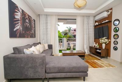 Serviced 2 Bed Apartment with En Suite at 1St Avanue - 4