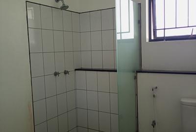 3 Bed Apartment with En Suite in Nyali Area - 4