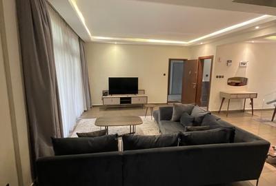 Serviced 3 Bed Apartment with En Suite in Westlands Area - 4