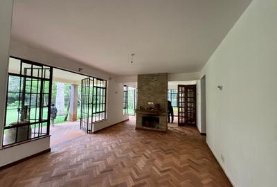 4 Bed House with En Suite in Karen - 2