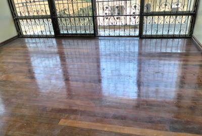 5 Bed Townhouse with En Suite in Lavington