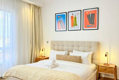 2 Bed Apartment with En Suite in Brookside - 2