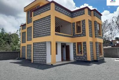 3 Bed Townhouse with En Suite in Syokimau
