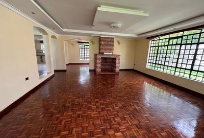 4 Bed Townhouse with En Suite in Runda