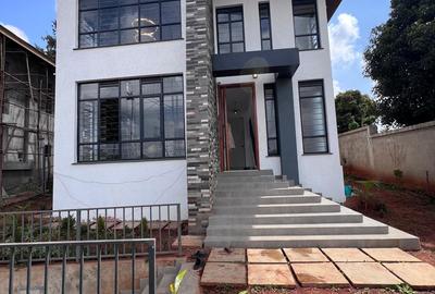 4 Bed Townhouse with En Suite at Muhuri Road - 4