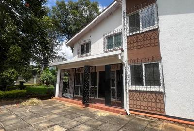 4 Bed Townhouse with En Suite in Kileleshwa - 2