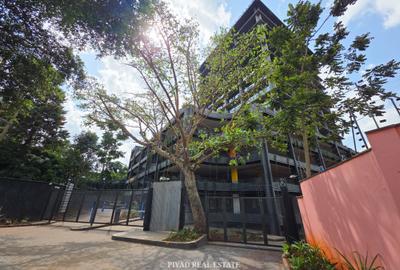 2,500 ft² Office with Service Charge Included in Westlands Area