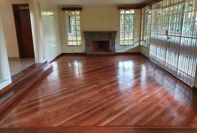 4 Bed House with En Suite at Runda