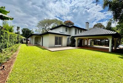 4 Bed House with En Suite in Runda