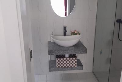 Serviced 1 Bed Apartment with En Suite in Kitisuru