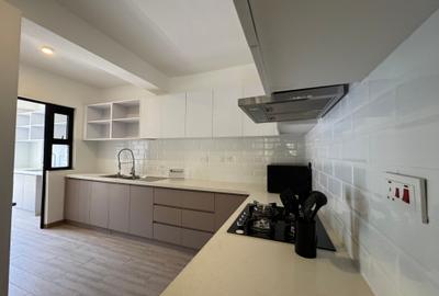 Serviced 3 Bed Apartment with En Suite in Lavington