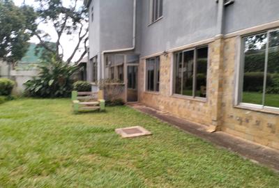 5 Bed Townhouse with En Suite at Westlands - 3