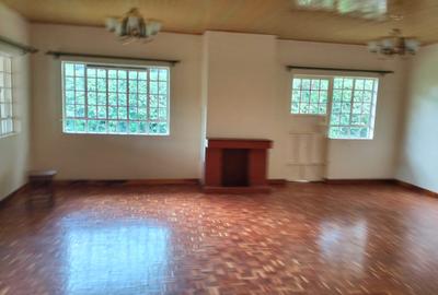 4 Bed House with En Suite at Loresho