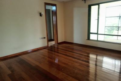 5 Bed Townhouse with En Suite at Thigiri Road