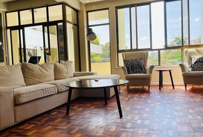 3 Bed Apartment with En Suite in Lavington - 2