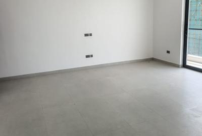 3 Bed Apartment with En Suite in Westlands Area - 3