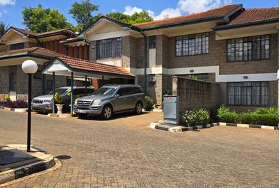 4 Bed Townhouse with En Suite in Lavington - 3