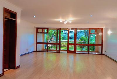 4 Bed Apartment with En Suite at Riverside Dr