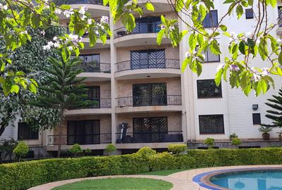 4 Bed Apartment with En Suite at Othaya Road