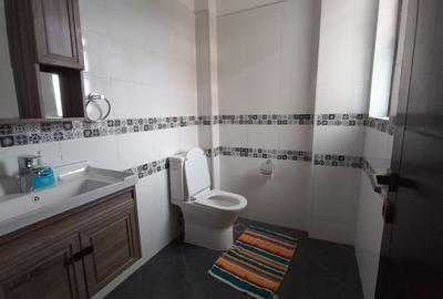 Serviced 1 Bed Apartment with En Suite at Kindaruma Rd - 4