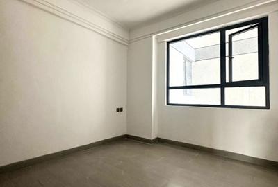1 Bed Apartment with Gym in Kilimani