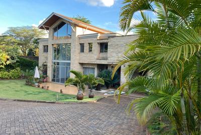 4 Bed Townhouse with En Suite in Kitisuru