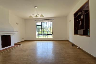 4 Bed House with En Suite in Runda - 3