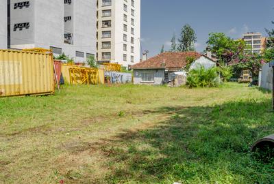 0.6 ac Land in Kilimani - 3