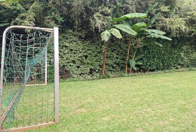 4 Bed Townhouse with En Suite at Off Glory Rd