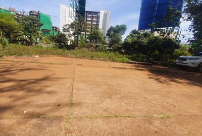 4,046 ft² Commercial Property with Parking in General Mathenge - 4