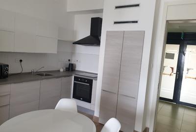 Furnished 2 Bed Apartment with En Suite at Westland