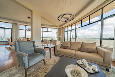 Serviced 2 Bed Apartment with En Suite at Off Southern Bypass