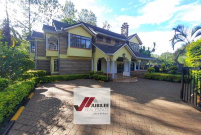 5 Bed Townhouse with En Suite in Lower Kabete