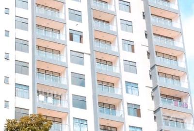 4 Bed Apartment with En Suite in Parklands - 2