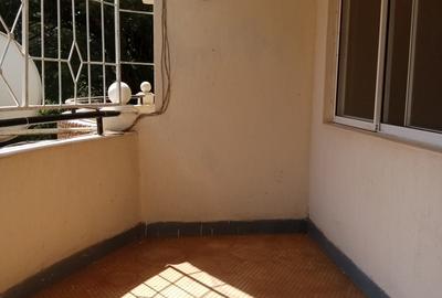 4 Bed Apartment with En Suite in Rhapta Road - 3