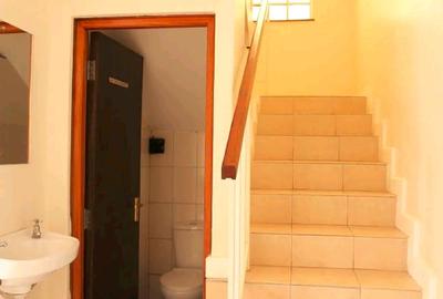 4 Bed House with En Suite in Syokimau