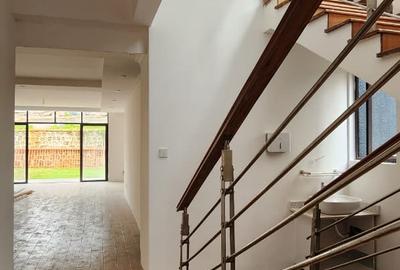 4 Bed Villa with En Suite in Kiambu Road - 4