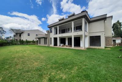 6 Bed Townhouse with En Suite in Lavington