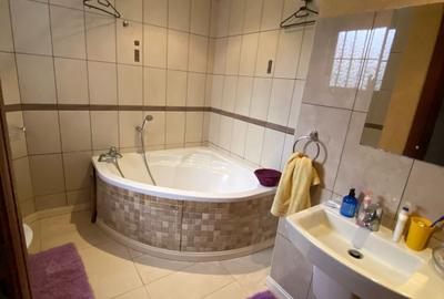 4 Bed House with En Suite in Runda - 4