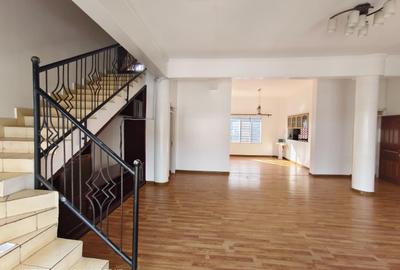 5 Bed Apartment with En Suite at Muthangari - 3