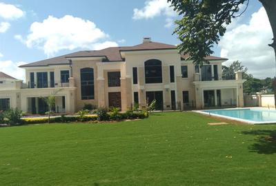 6 Bed House with En Suite at Runda