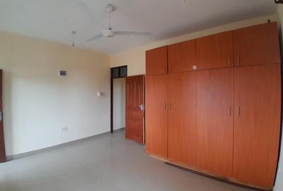 1 Bed Apartment with Borehole in Mtwapa - 3