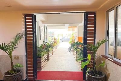 1 Bed Apartment with En Suite at Tabere Cresent